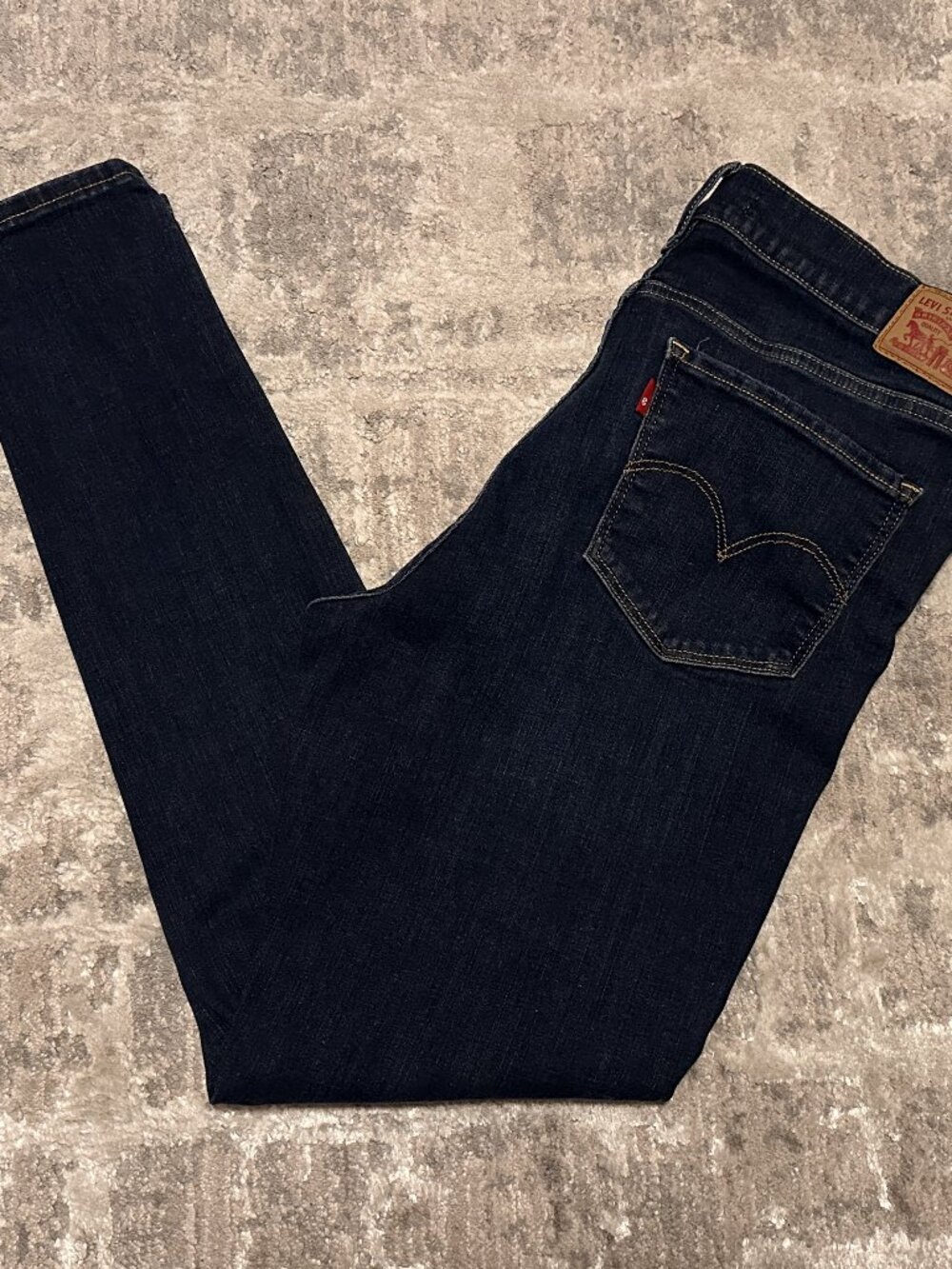 Levi's Women's 720 High Rise Super Skinny Stretch Jeans Dark Wash Denim 32 x 30